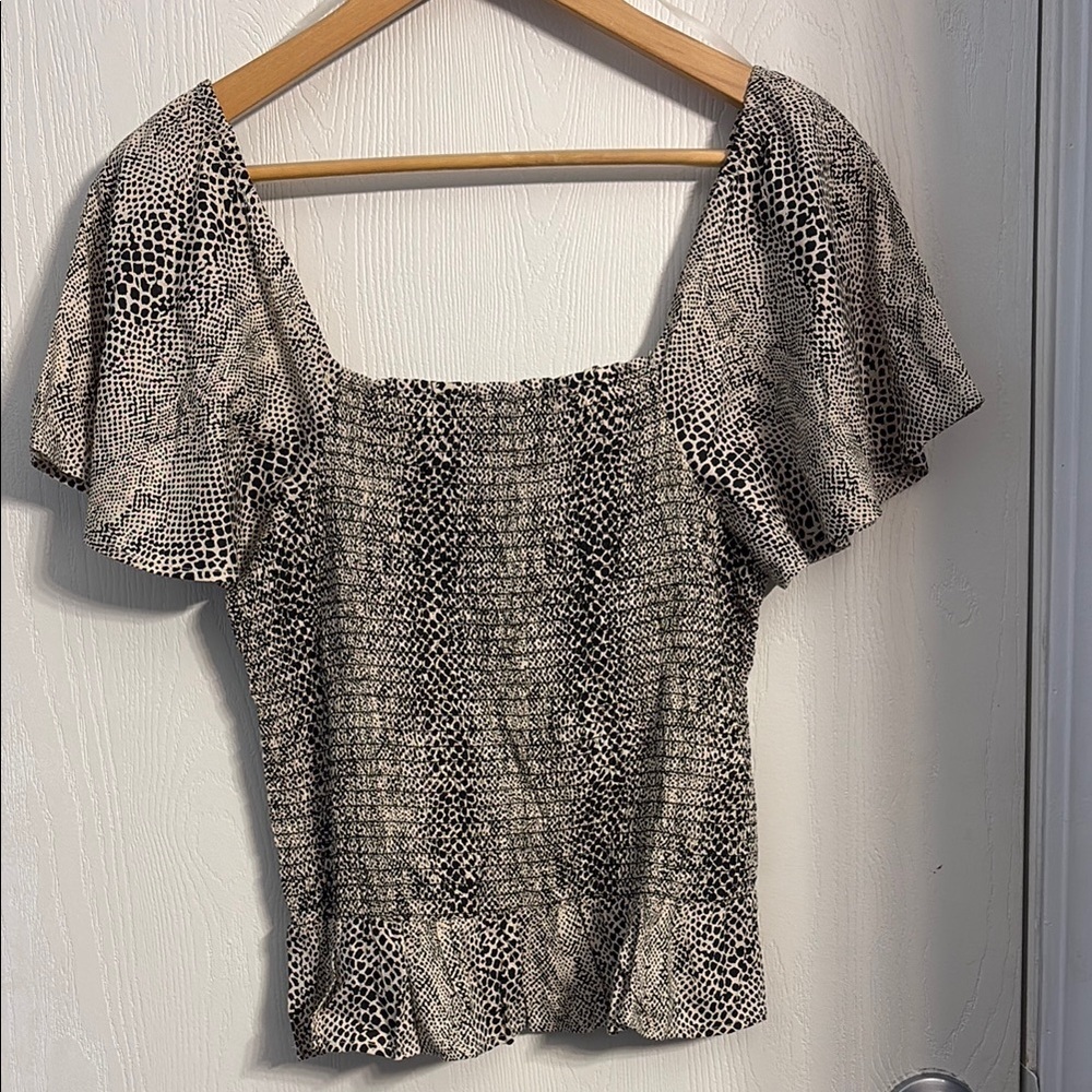 Jessica Simpson Black and Cream Patterned Blouse